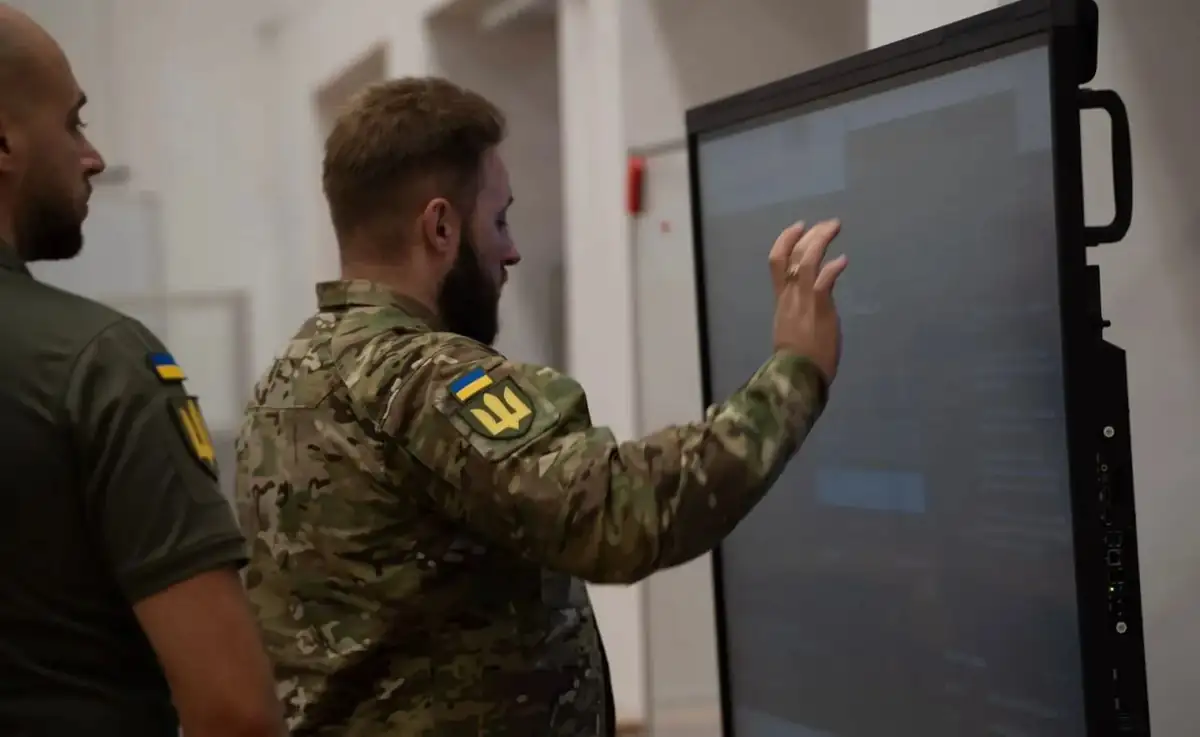 Украинские военные поделились опытом применения дронов с НАТО 1 temp photo 101303