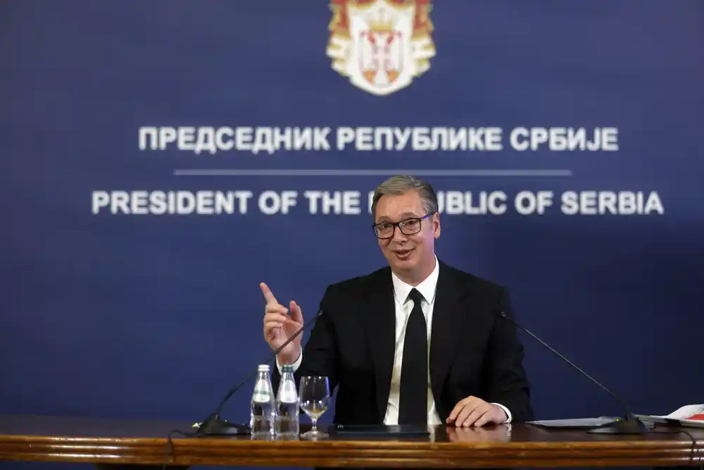 Выборы в Сербии и Бразилии: поражения союзников Трампа и новые рейтинги в Европе