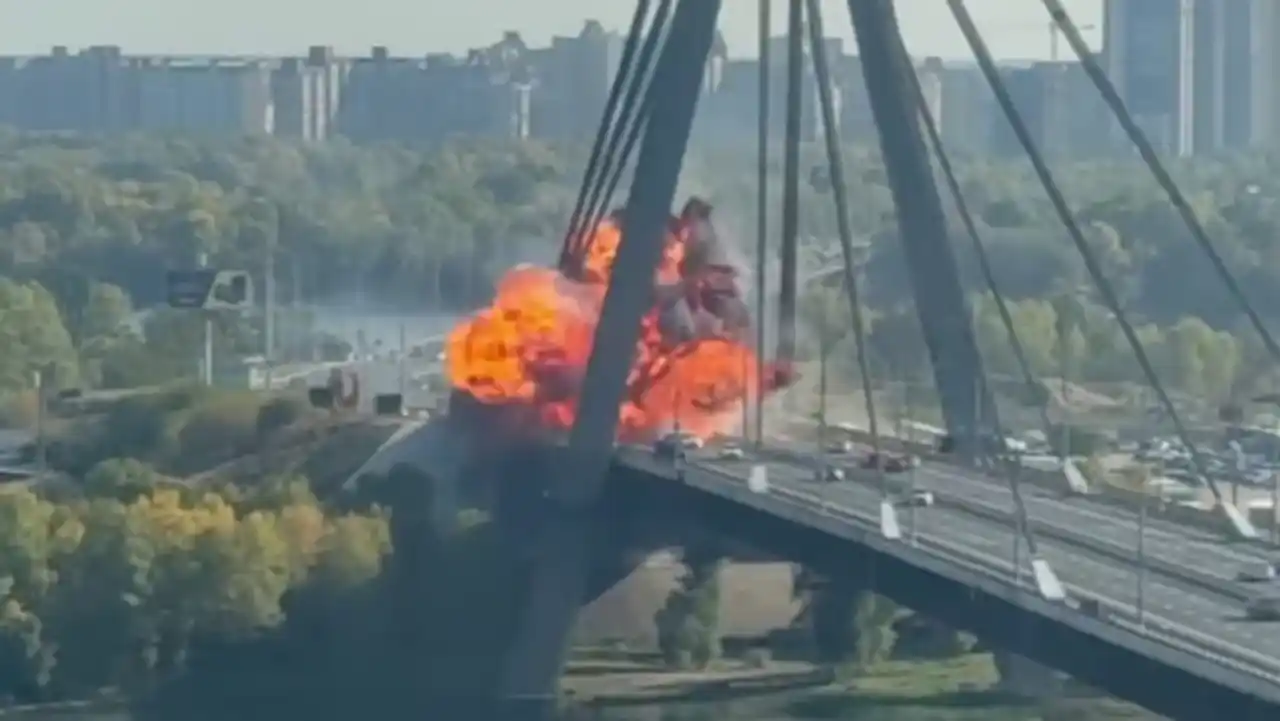 Мосты, АдГ и условия России по Украине