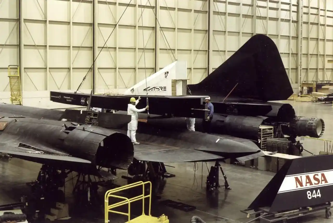 SR-71 Blackbird могут вернуть в небо спустя 27 лет 3 3 1